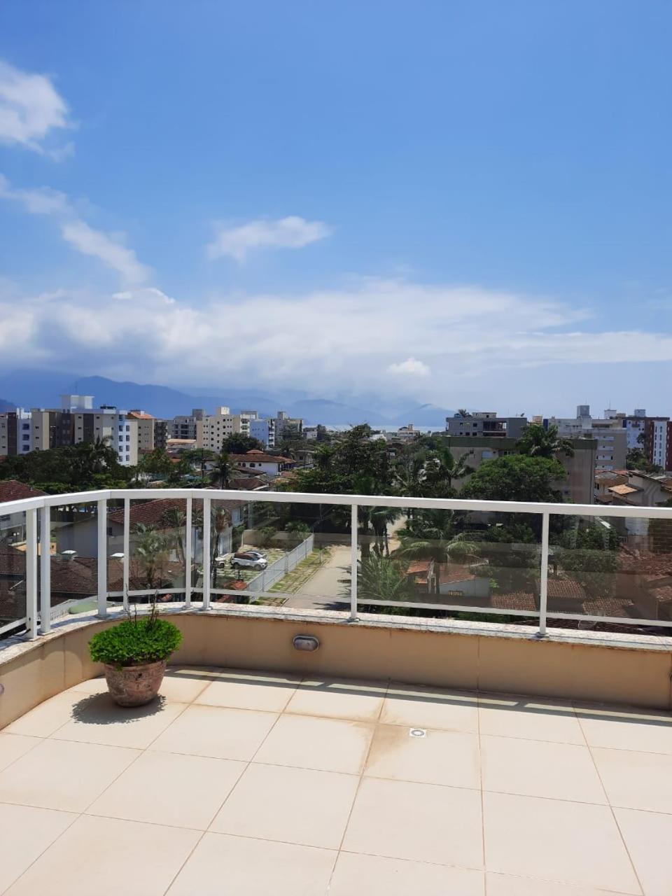 Apartamento Completo P Temporada Ubatuba, Excelente Localizacao Com Conforto E Economia Экстерьер фото